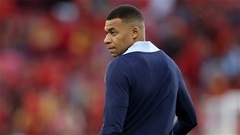 Kylian Mbappe là 'thuốc độc' trong phòng thay đồ của Real Madrid